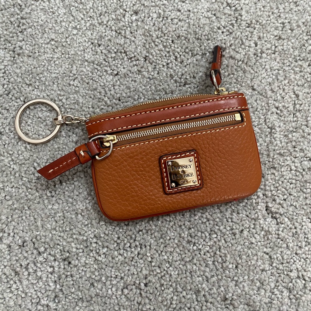Dooney and Bourke keychain/wallet